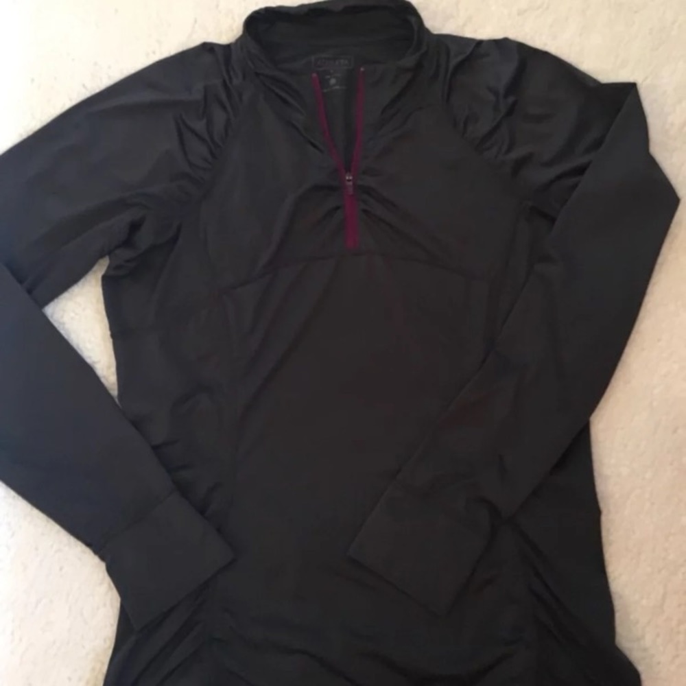 SALE Athleta half zip